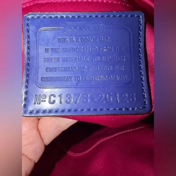 Coach Poppy Floral Navy and Cream Tote Bag - Picture 8 of 13